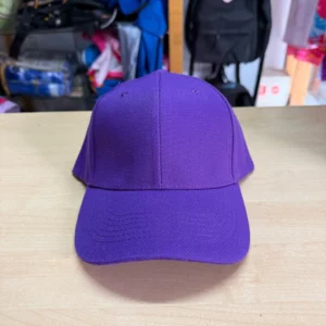 Gorra lisa violeta