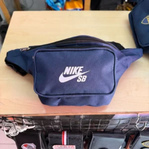 Riñonera nike