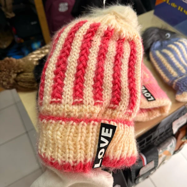 Gorro Love de dama - Image 5
