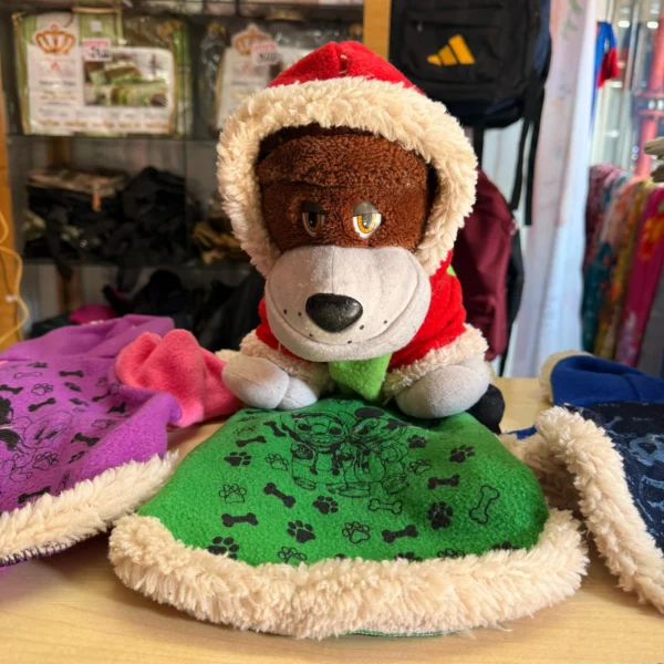 Ropa para perro con capucha - Image 6
