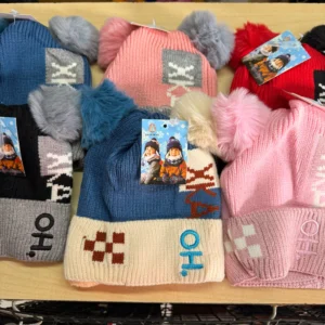 Gorro de niño con doble pompón