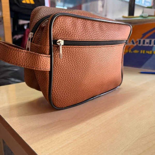 Bolso de mano marron